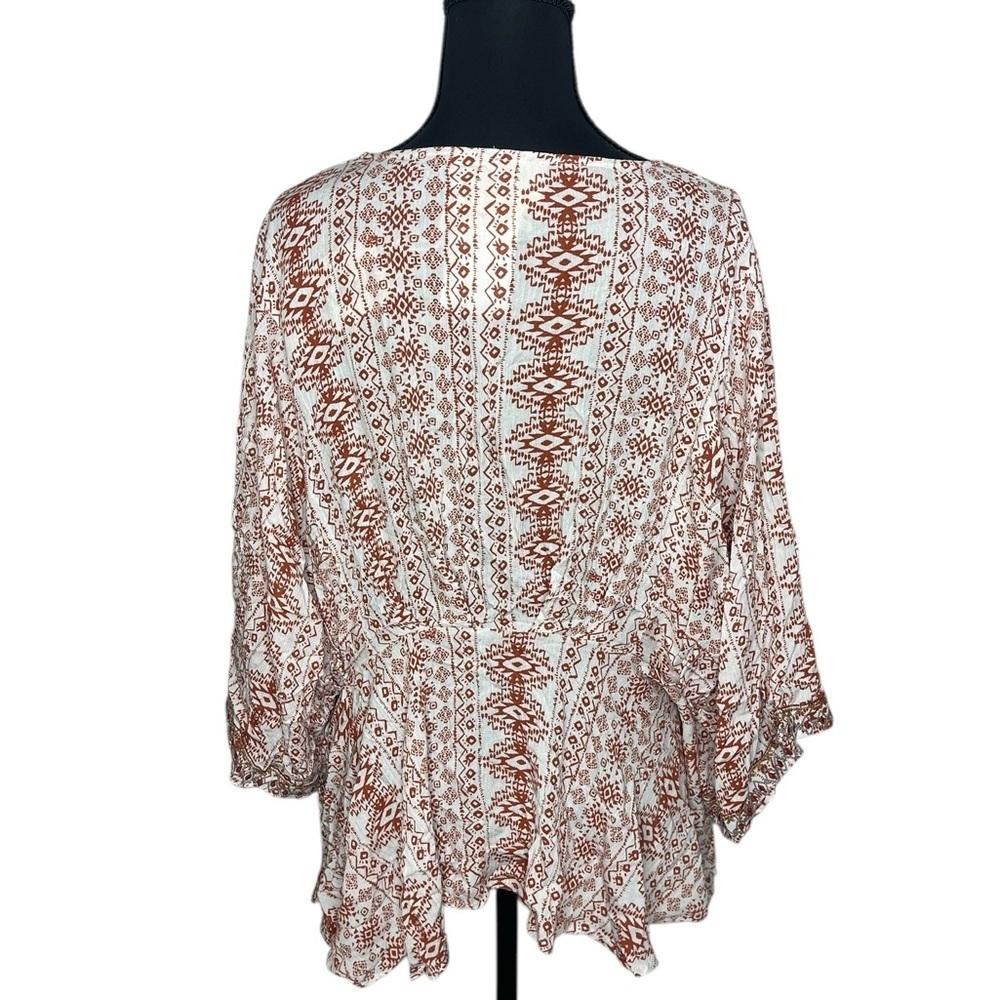 Savanna Jane Bohemian Floral Embroidered Peasant Blouse Size L NWT - Picture 4 of 7